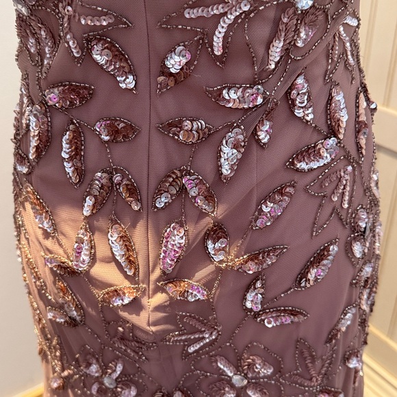 Adrianna Papell Rose Gold Floral Beaded Gadet gown. 6 petite - Picture 3 of 7